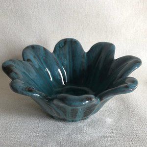 Evangeline Pottery Flower Bowl / Dish